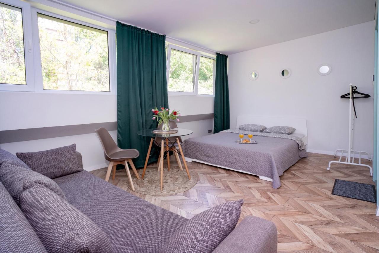 House 22A Studio Apartments Kaunas Eksteriør bilde